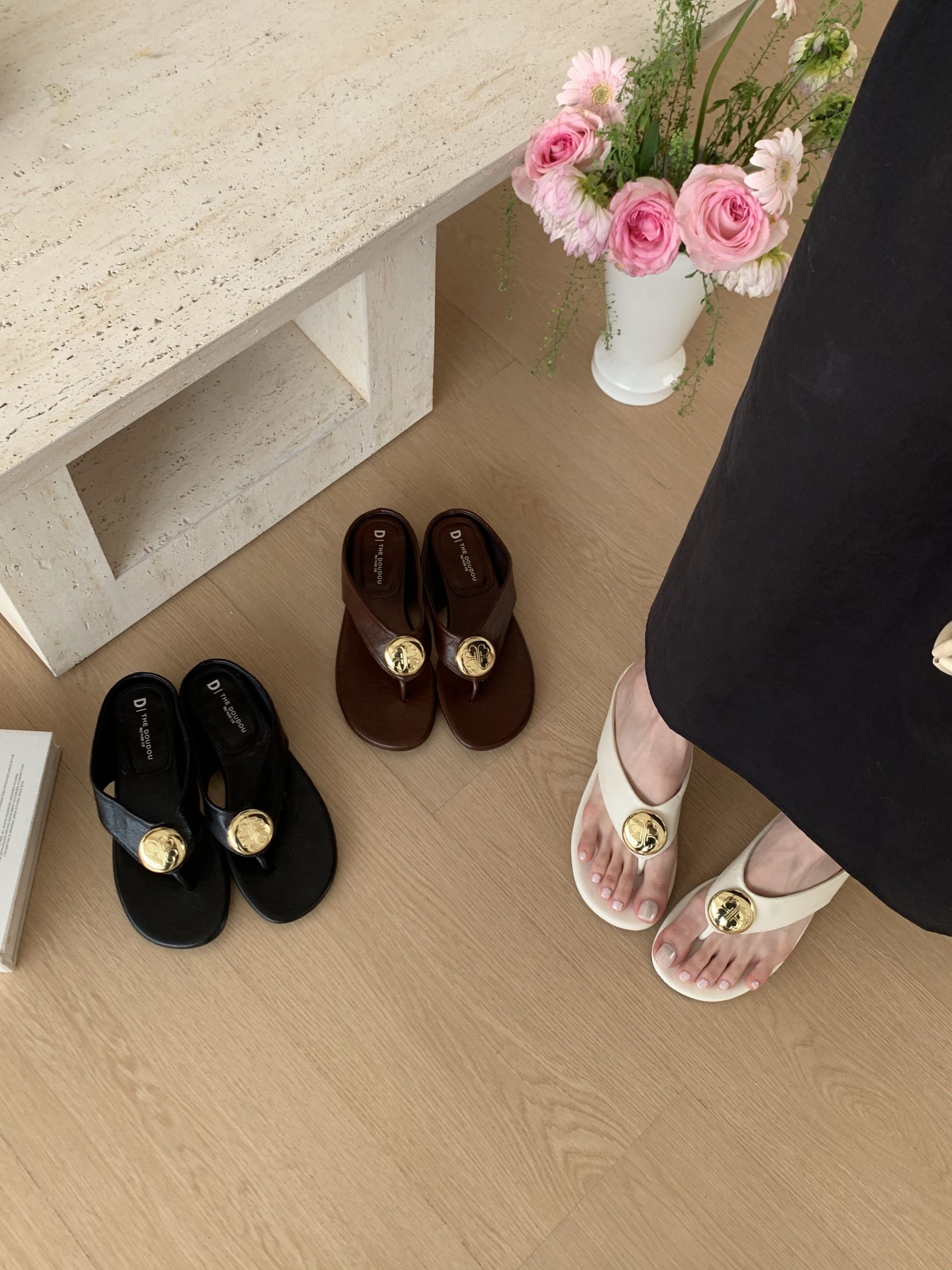 Women's Soft Sole Toe Loop Flip Flops 2026 Spring Summer Retro Casual Sandals